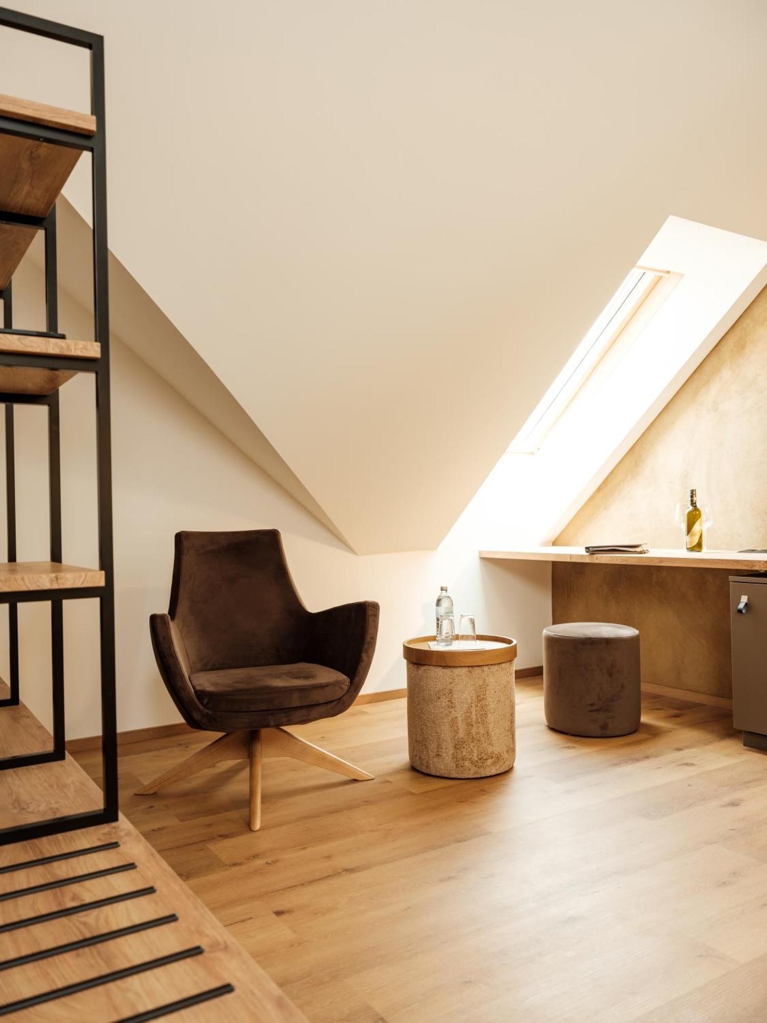 Hotel Neustifter Poysdorf Ngoại thất bức ảnh